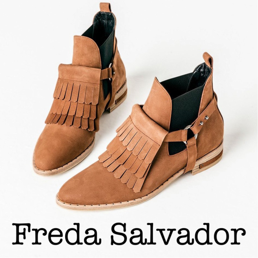 Freda Salvador Blaze Caramel Suede Leather Chelsea Mud Heeled Boots Size 7 1/2